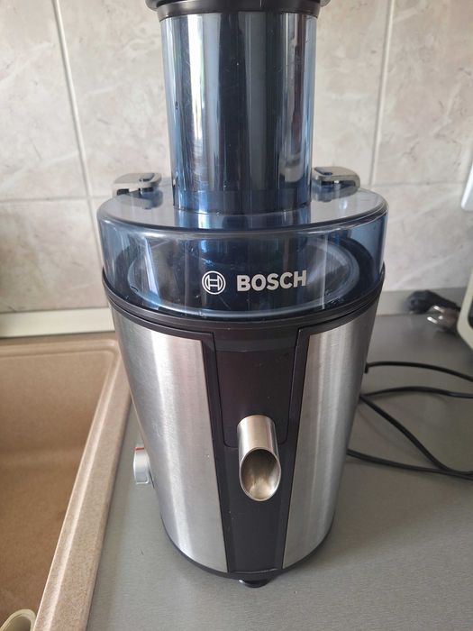 Storcator de fructe și legume.