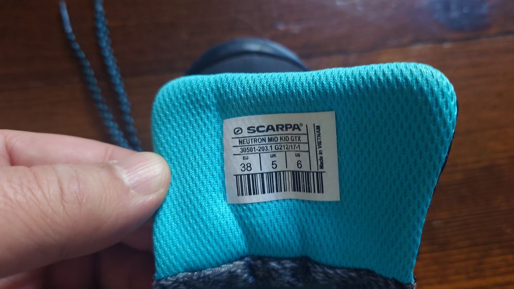 Туристически обувки Scarpa 38 номер