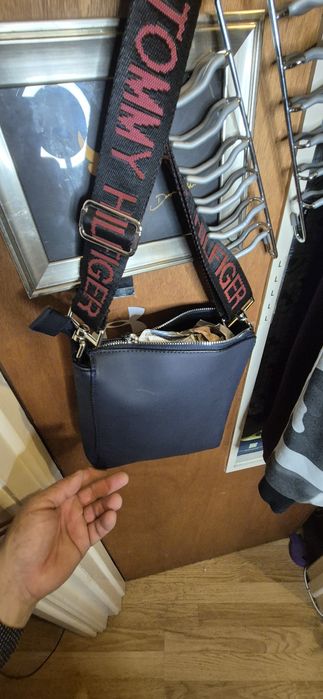 Мъжка кожена  чанта Tommy Hilfiger