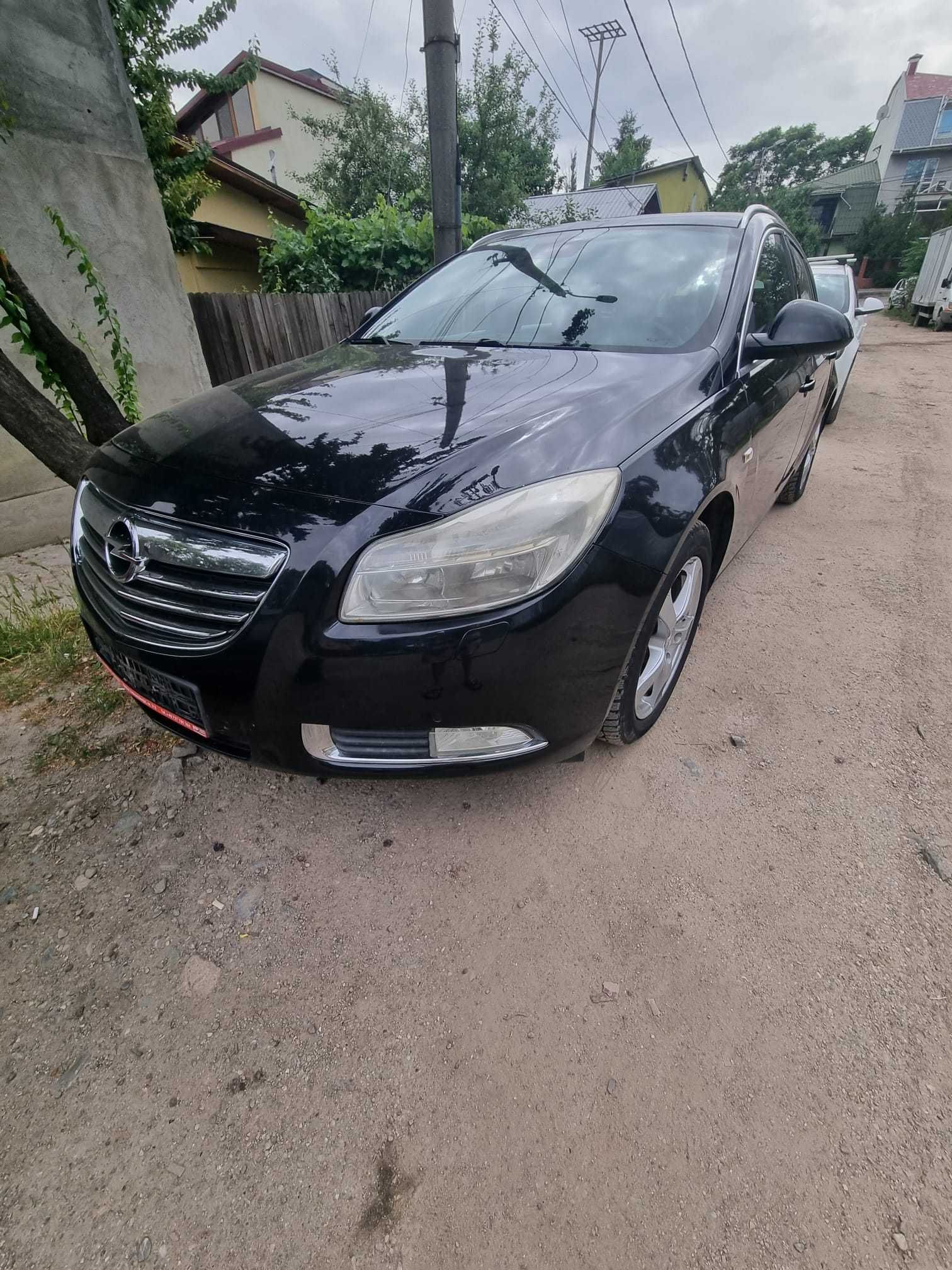 dezmembrez opel insignia 2012 2.0 cdti a20 dth volan stanga