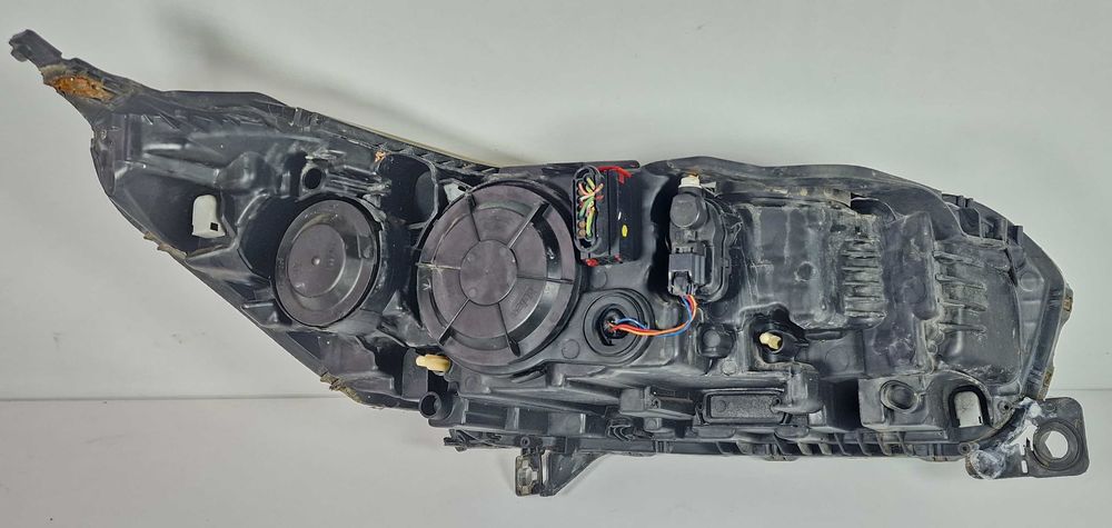 Ляв Фар Citroen C5 X7 III Ситроен Ц5 Х7 2008г - 2017г