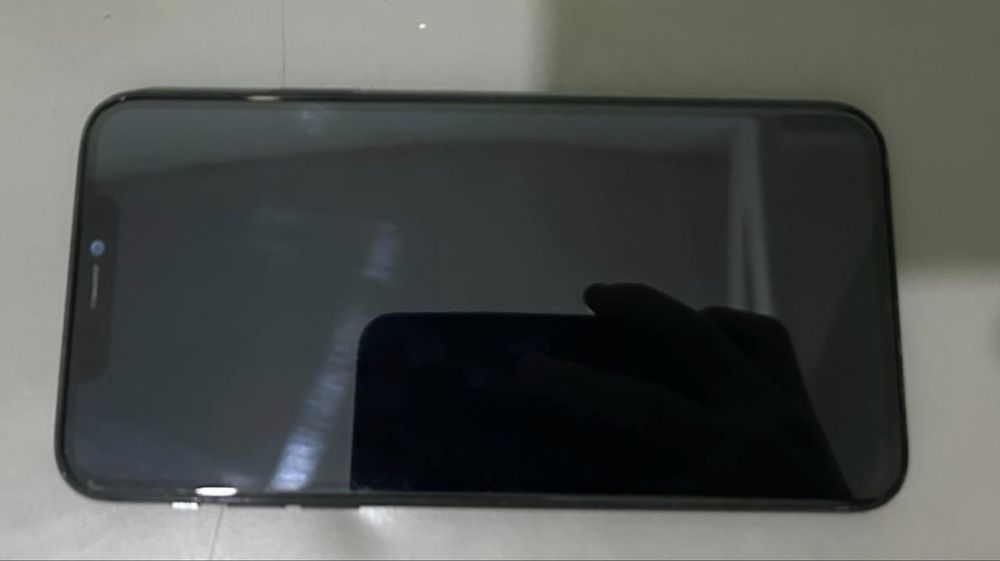 Айфон 11 про мах 256гб 100акб