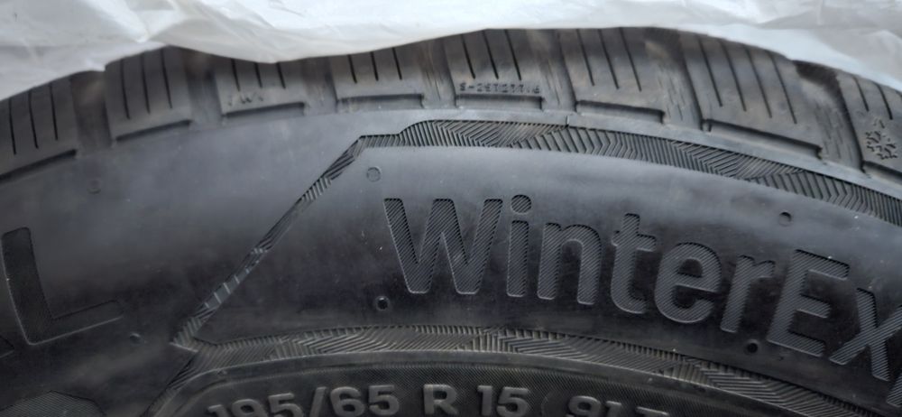 195/65/15 uniroyal winterexpert dot 2422  6.59 mm протектор 4 броя