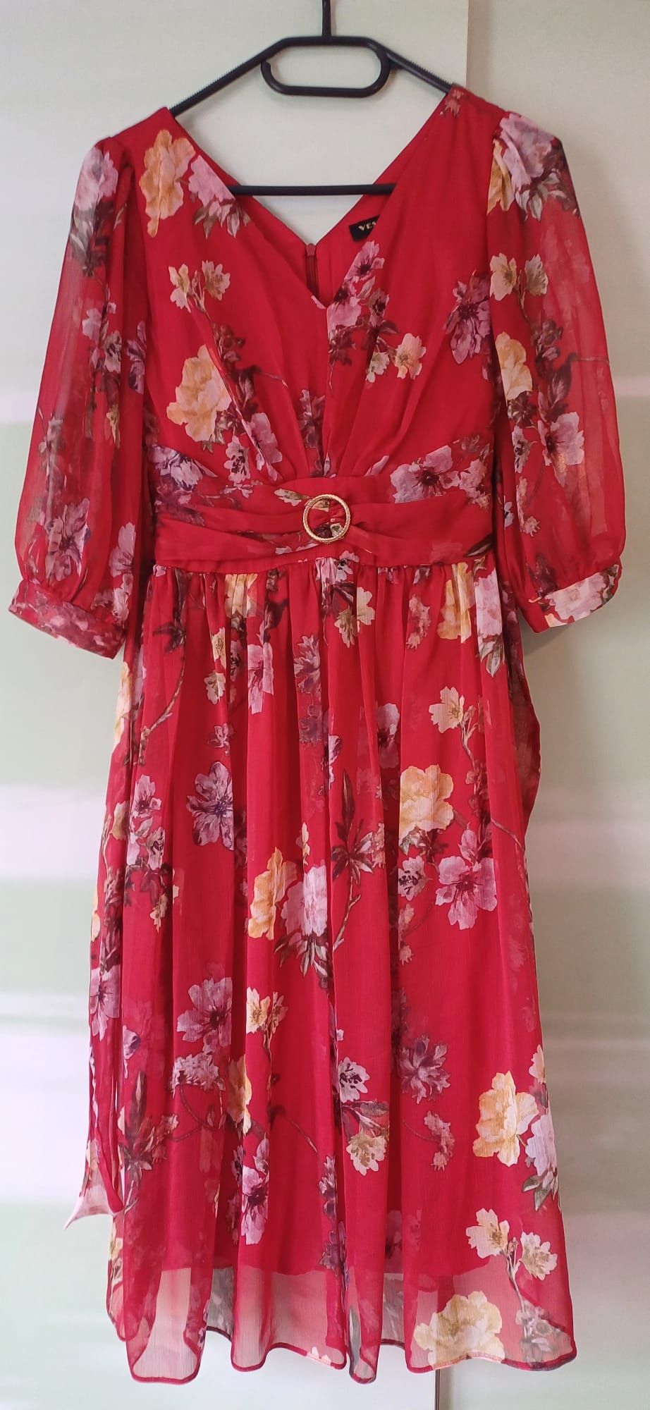 Vand rochie marimea XS