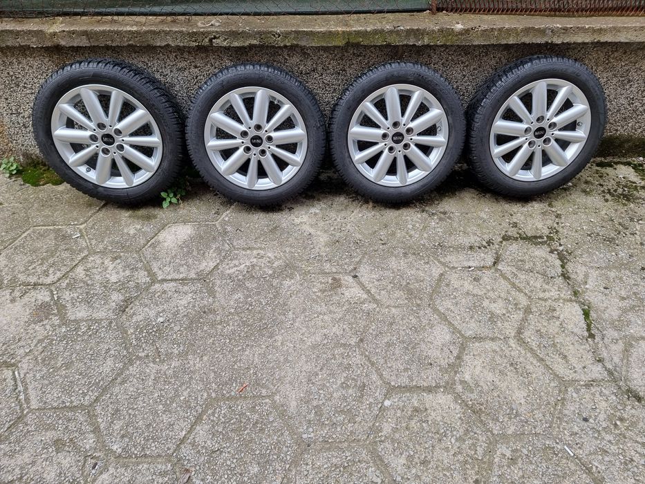 Джанти + зимни гуми БМВ / Мини 16 и 17