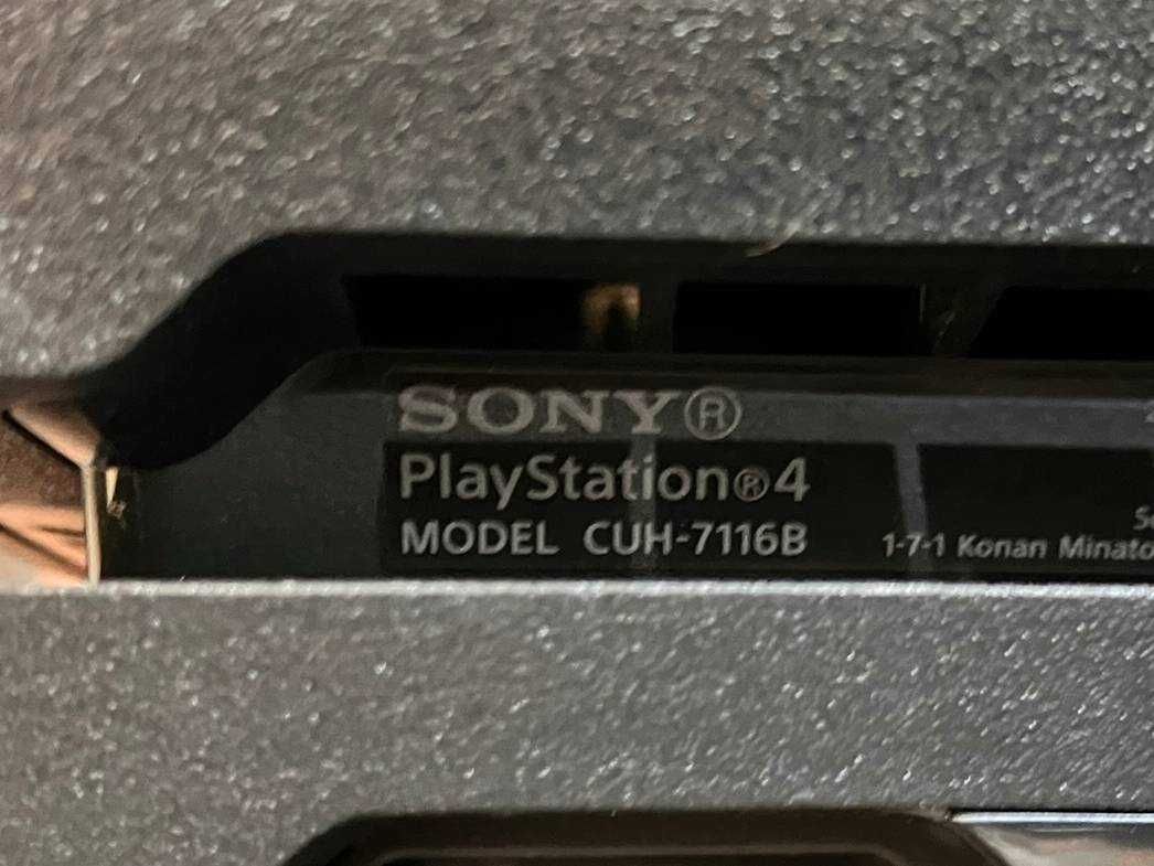 Конзола PlayStation 4 Pro 1TB SSD + слушалки Platinum Wireless