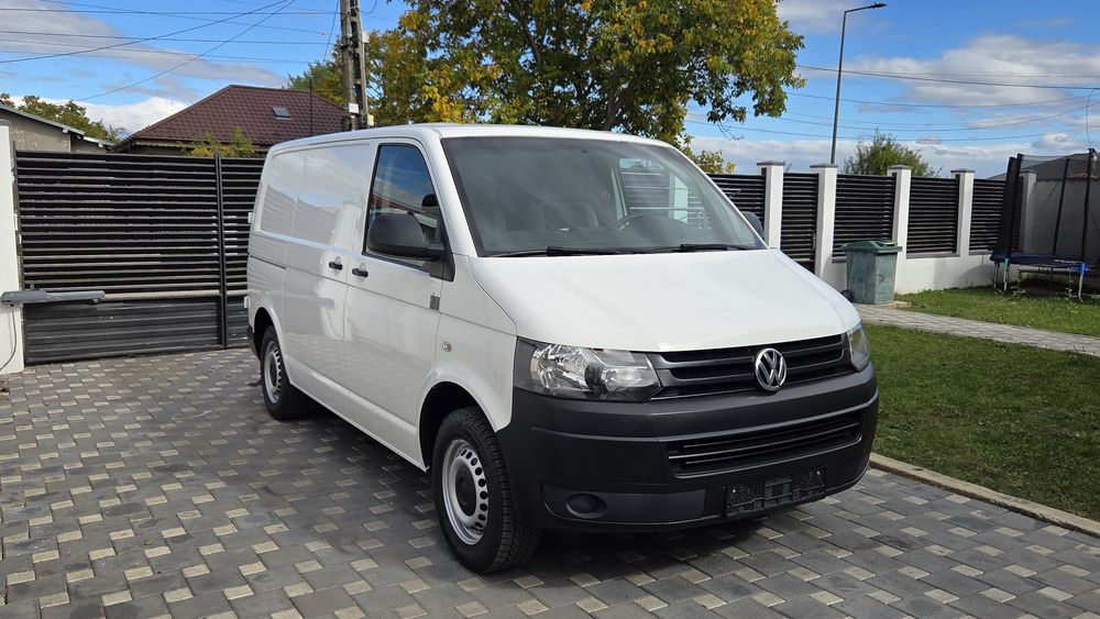 VW Transporter T5 2.0 Diesel 2015