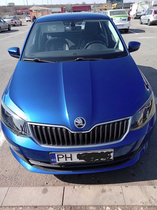 vand skoda fabiaIII,euro6 cu star stop, clima automata,carte service.