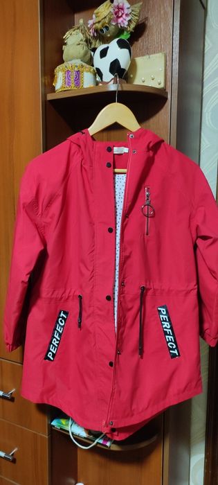 Ветровка на девочку