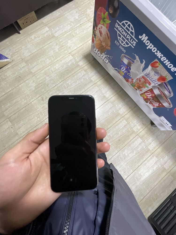 Iphone 11pro сотилади