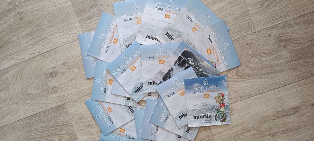 Vand set de 19 harti cicloturistice
