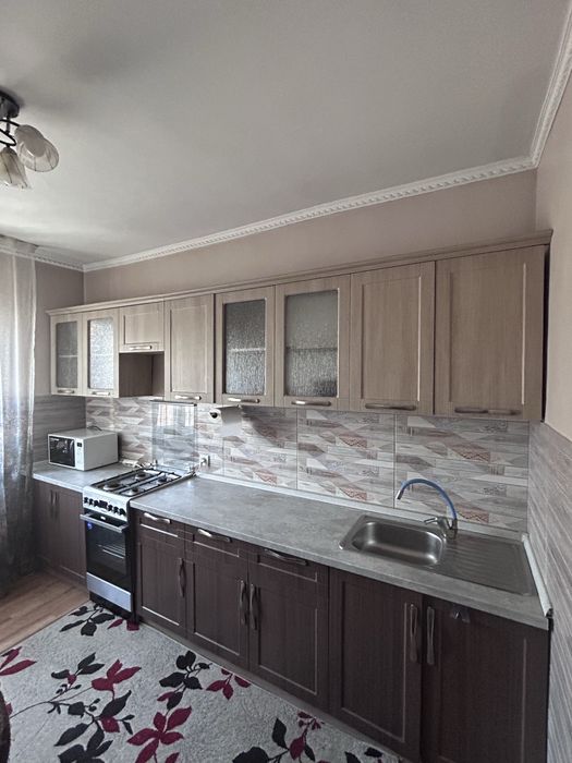 Кухонная мебель в хорошем состоянии