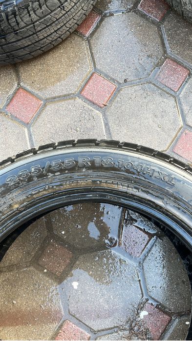 Зимние шины почти новые