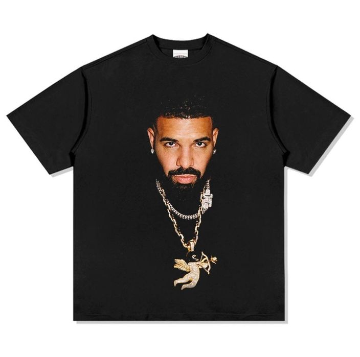 График тениски с рапъри