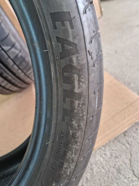 2 Goodyear R21 245/45/ 
летни гуми  DOT3320