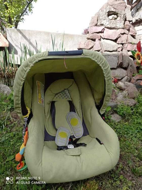 Детско столче за новородено