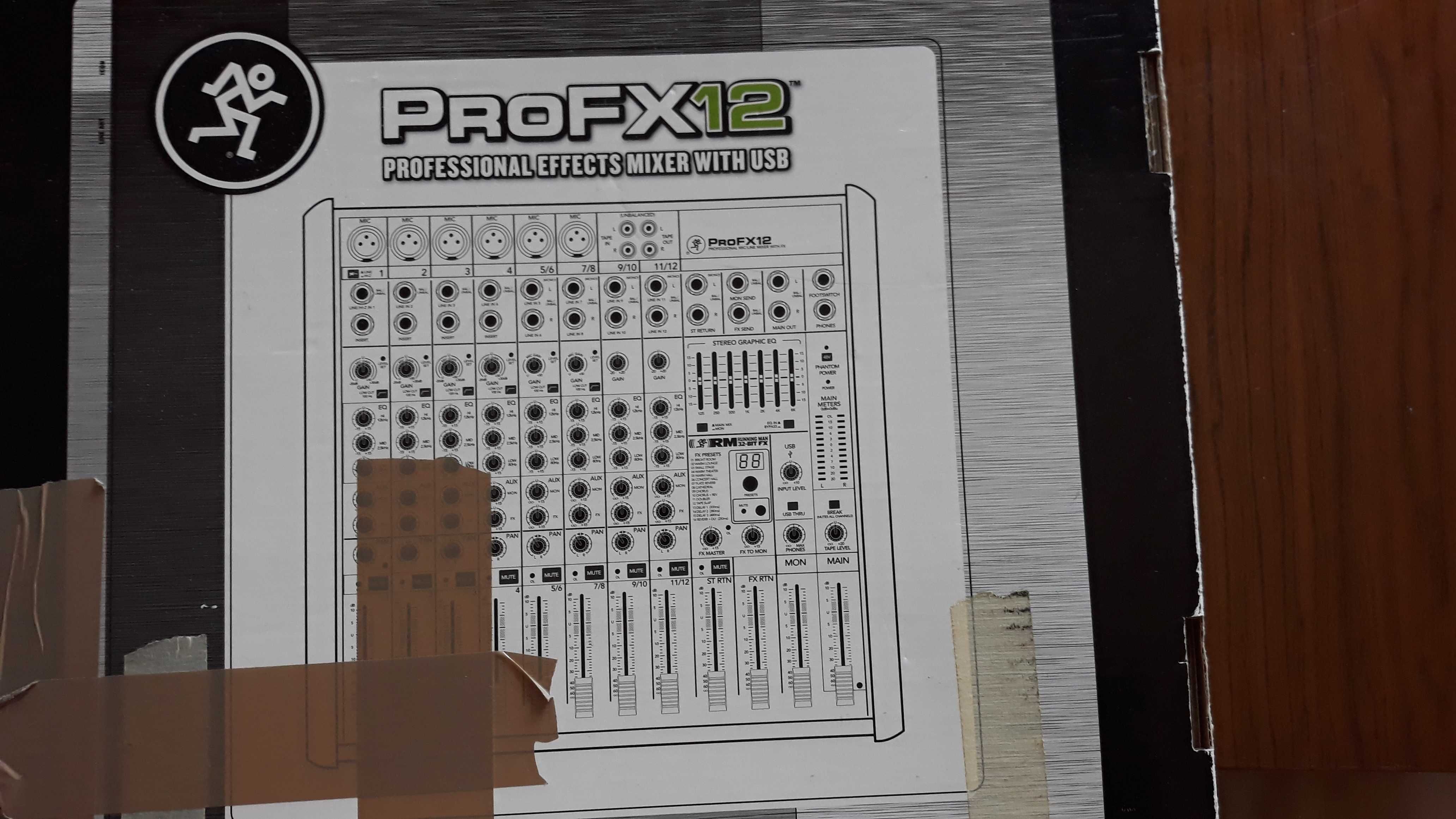 Продавам професионален 12-канален миксер Mackie ProFX12 с USB