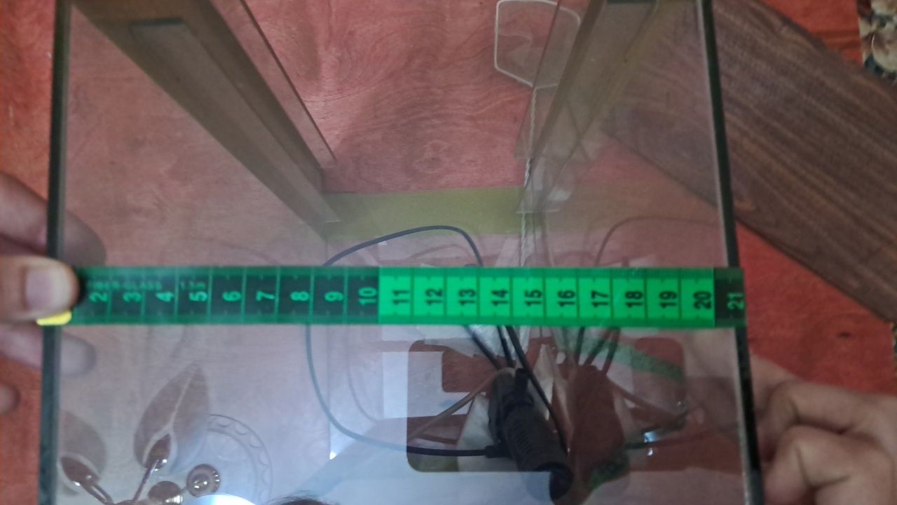 Akvarium baliqlar uchun 22 litrli