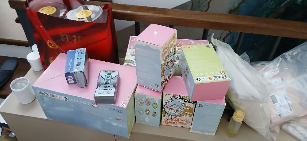 Оптом Срочно продаю Labubu Exacting Macaron (Лабубу) ор