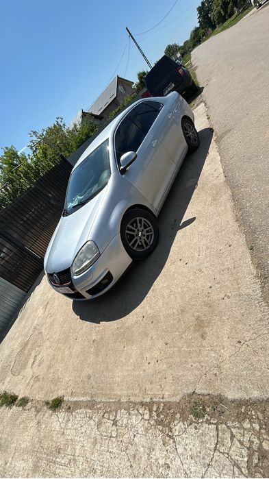 Vand Volkswagen Jetta Mk5