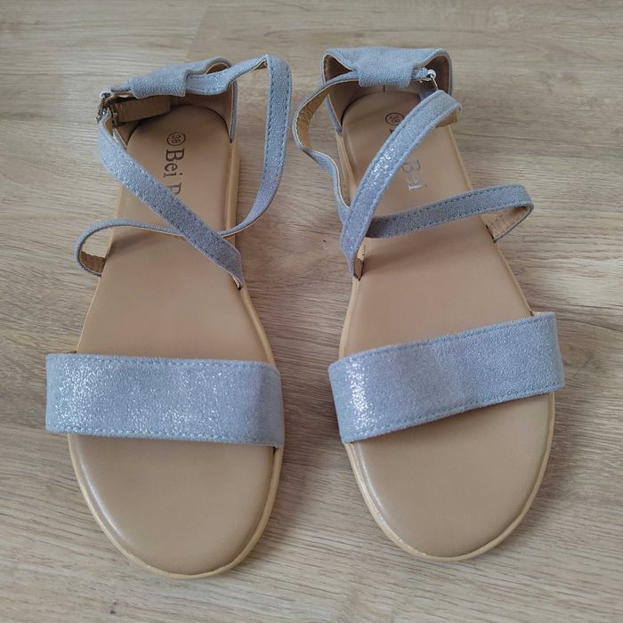 Дамски сандали сиви