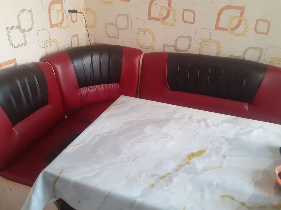 Продам кухонную зону,