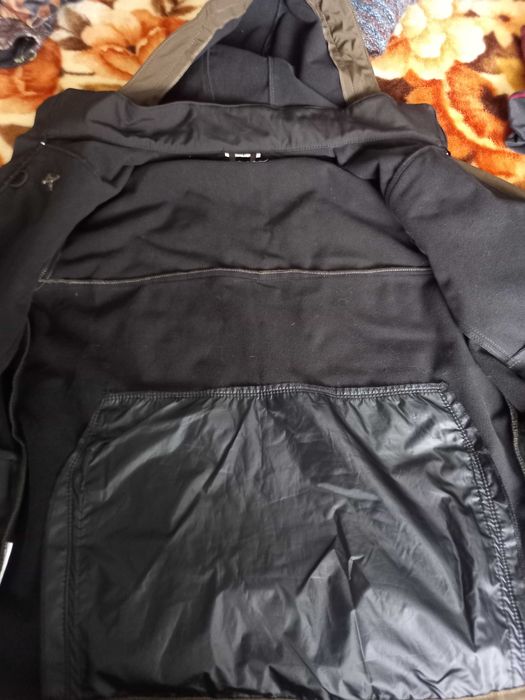 Дрехи за лов нови