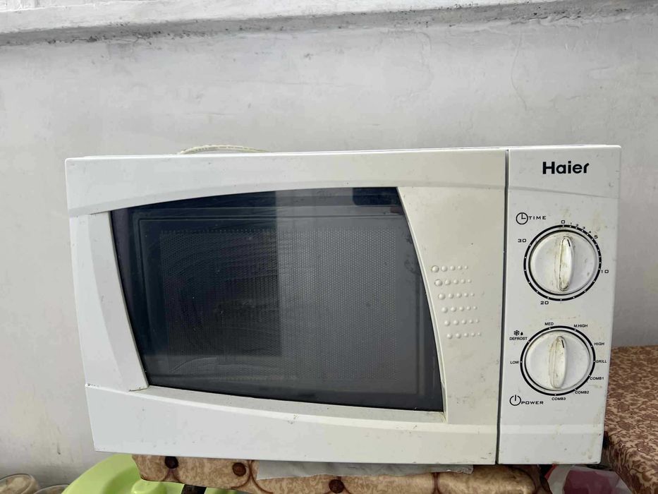 Микровълнова печка Haier