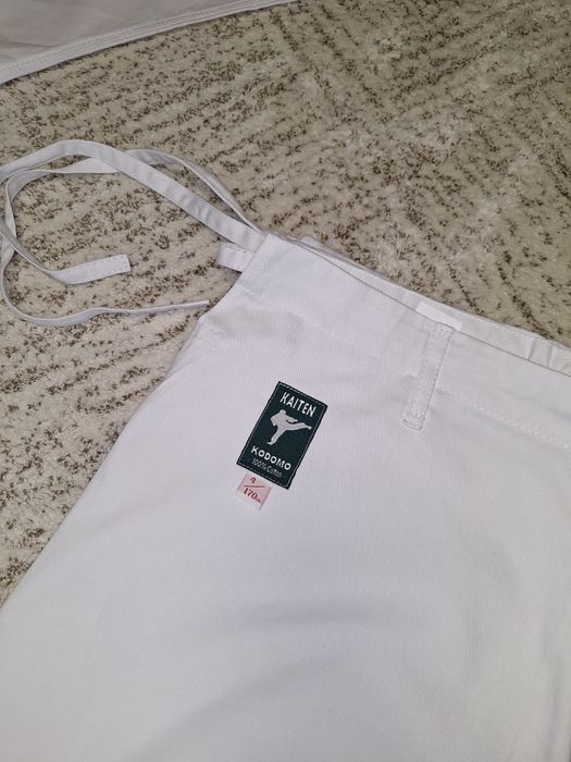 Costum karate Kimono marime 170 nou.
