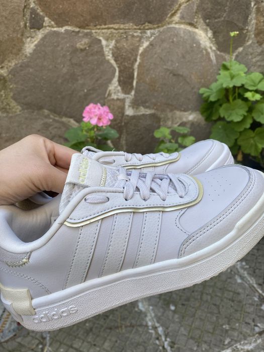 Нови маратонки Adidas