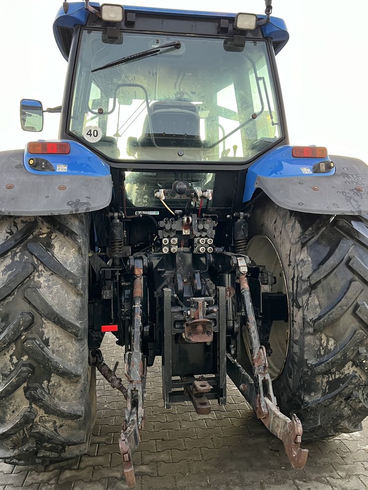 Tractor New Holland TM190