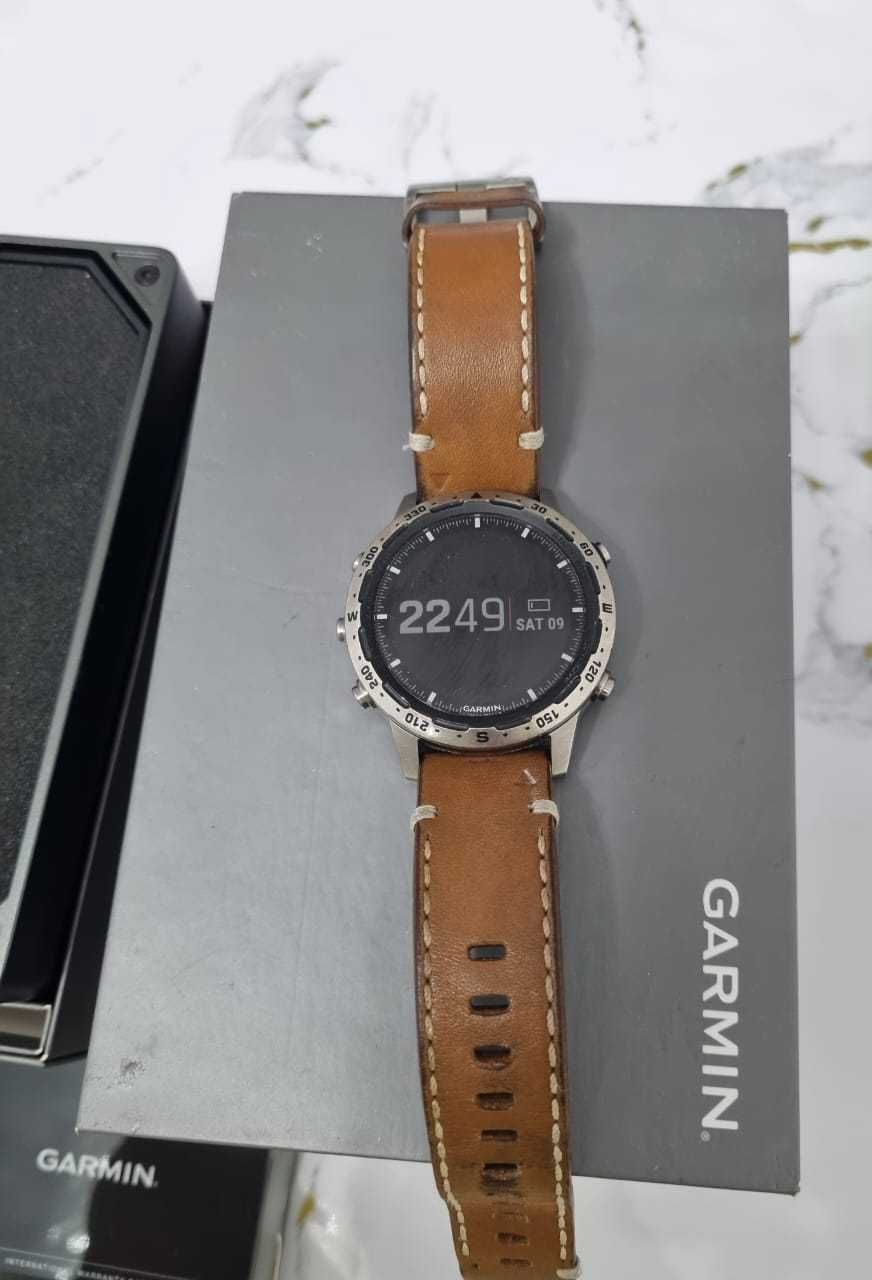 Продам часы  Garmin Mark Adventure