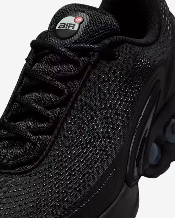 НОВИ! Nike Air Max DN "Triple Black"!