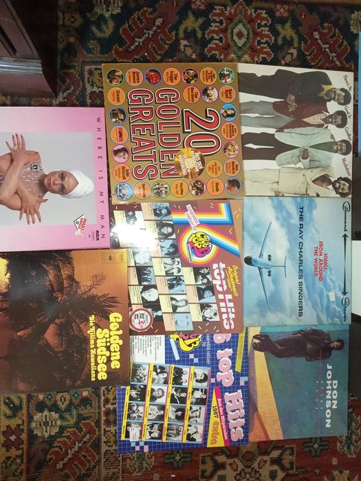 3 cutii vintige depozitare viniluri și discuri de vinil