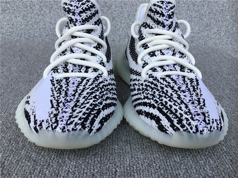 Yeezy 350 v2 Zebra