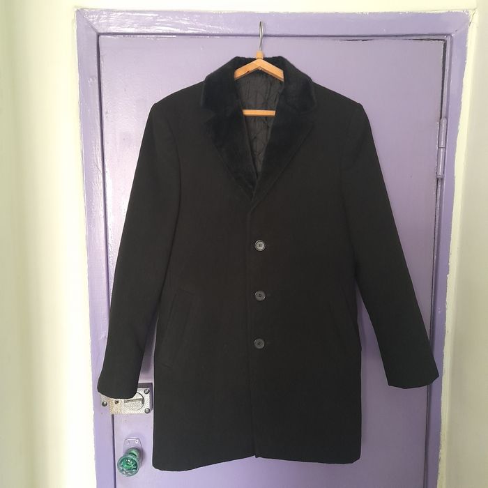 Пальто мужское  демисезонное бу продаю.