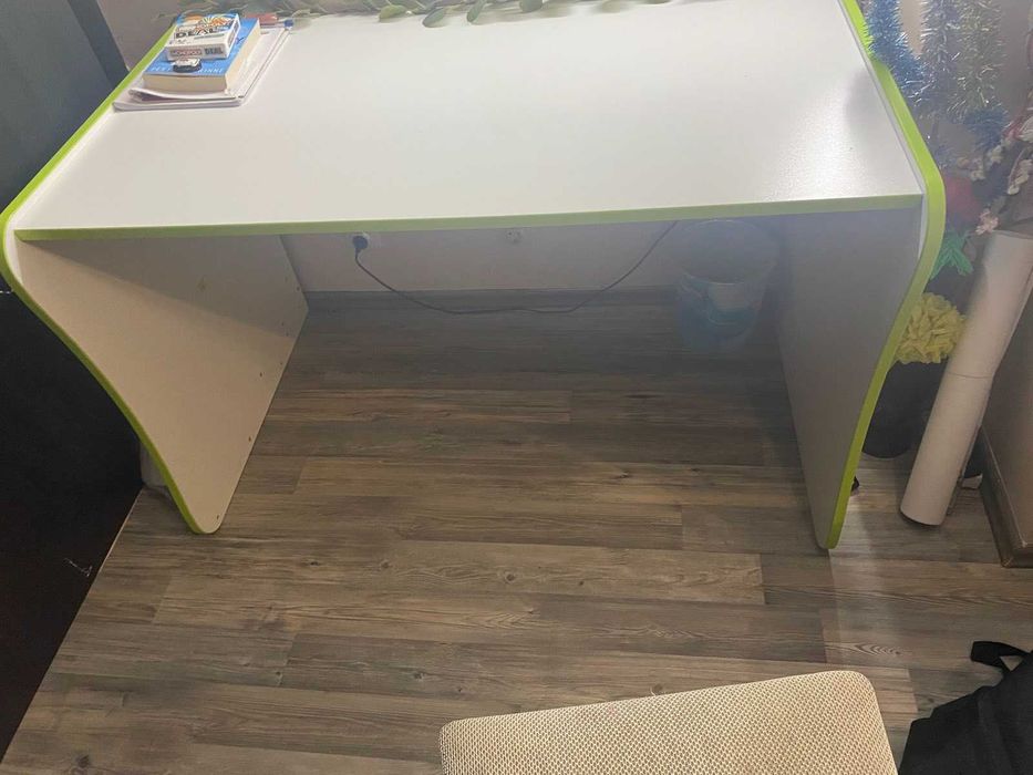 Детско бюро 115х70см Русе