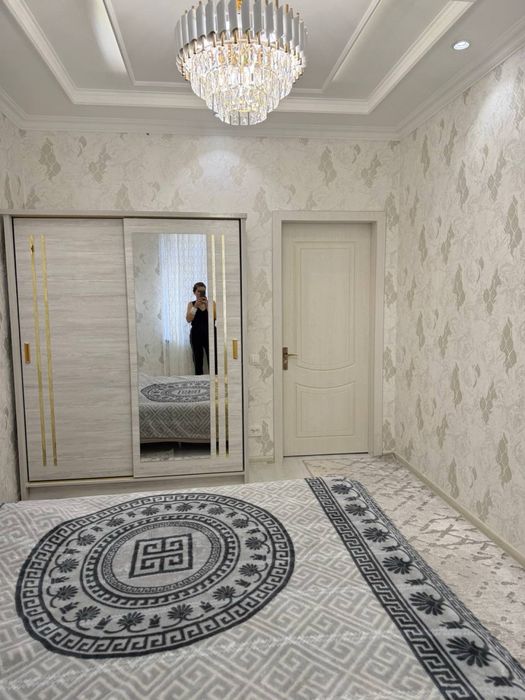 Чилонзор 20-кварталда Илон мачит оркасида 3хонали уй ижарага берилади