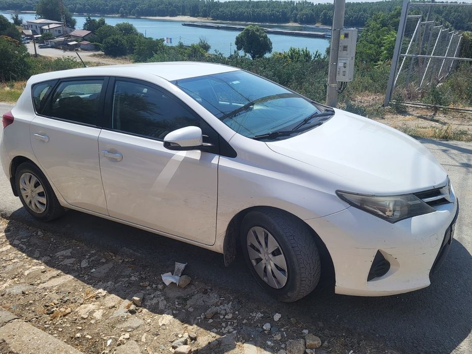 Vand Toyota Auris
