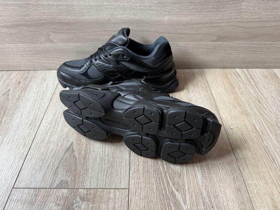 New Balance 9060 Triple Black Leather
