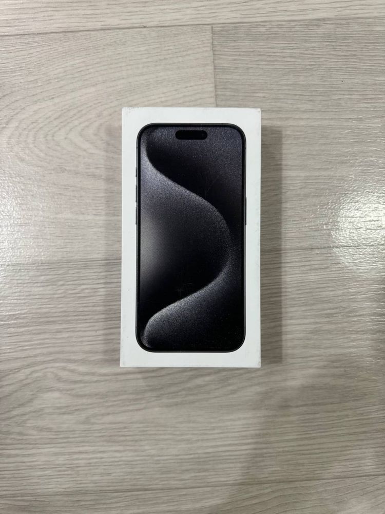 IPhone 15 Pro, 1 год гарантия.