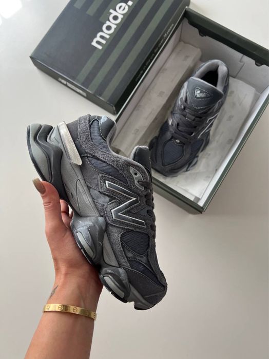New Balance 9060 - Magnet