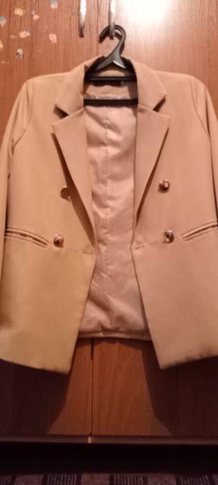 Пиджак размер 42