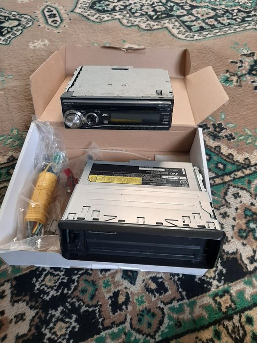 Автомагнитола JVC