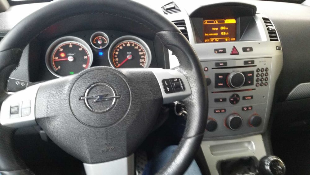 Opel Zafira B, 150 cai buton sport 30 cai volanta ambreaj nou
