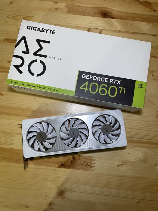 Продам Gigabyte 4060TI в идеальном состоянии