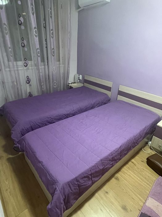 Две легла единични с повдигащ механизъм