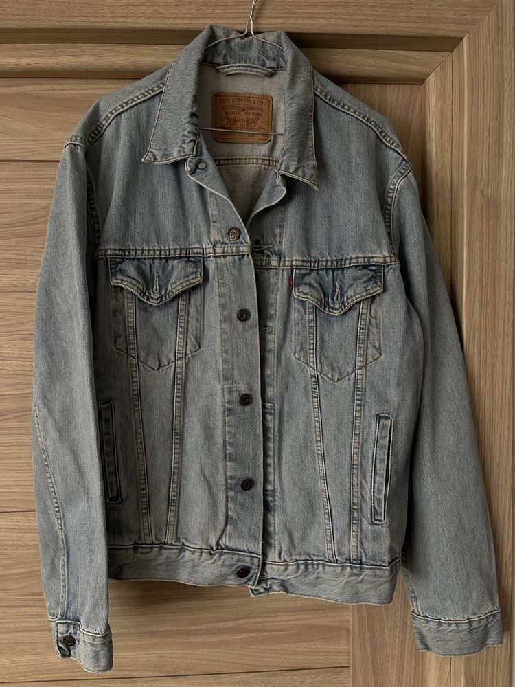 Geaca Levi’s vintage stare excelenta