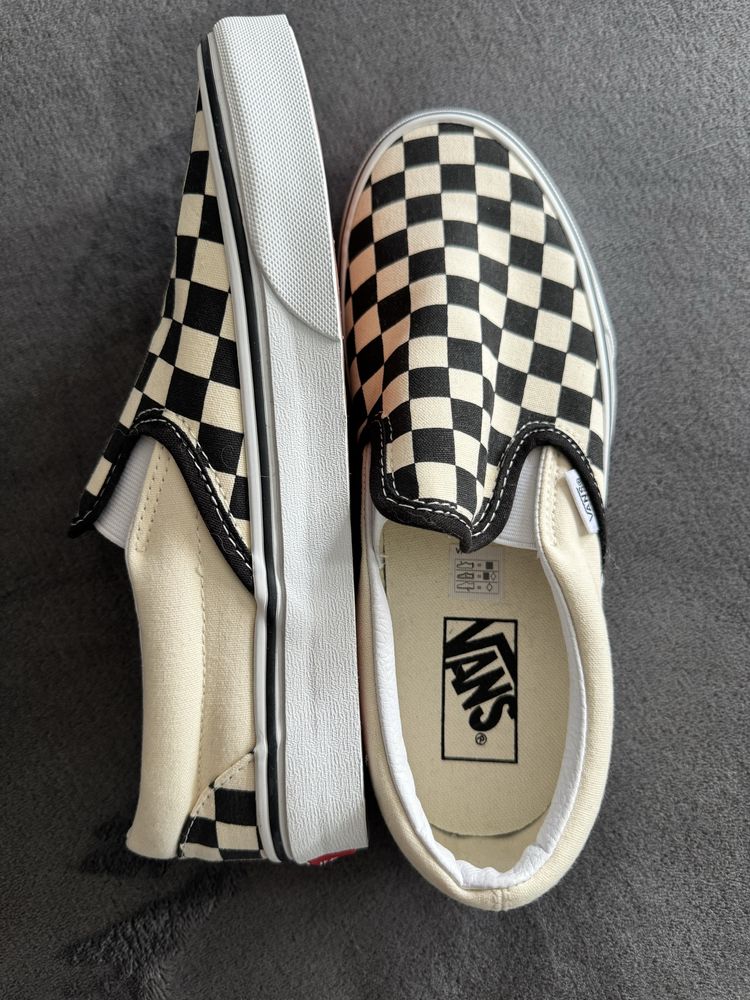 Дамски обувки Vans Slip on