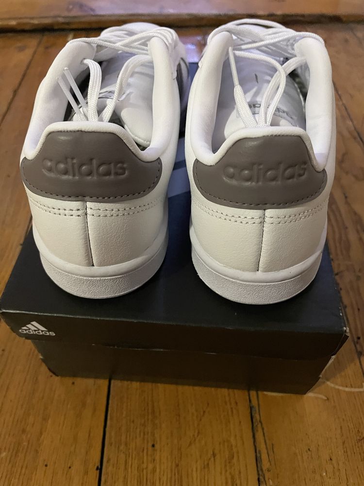 Adidas Tennis 38.5